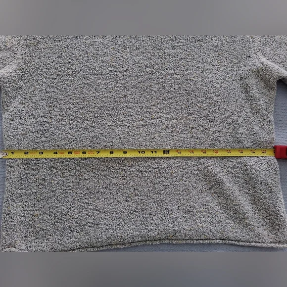 Columbia Vintage Women's Bouclé Textured Knit Pullover Sweater - Picture 10 of 12